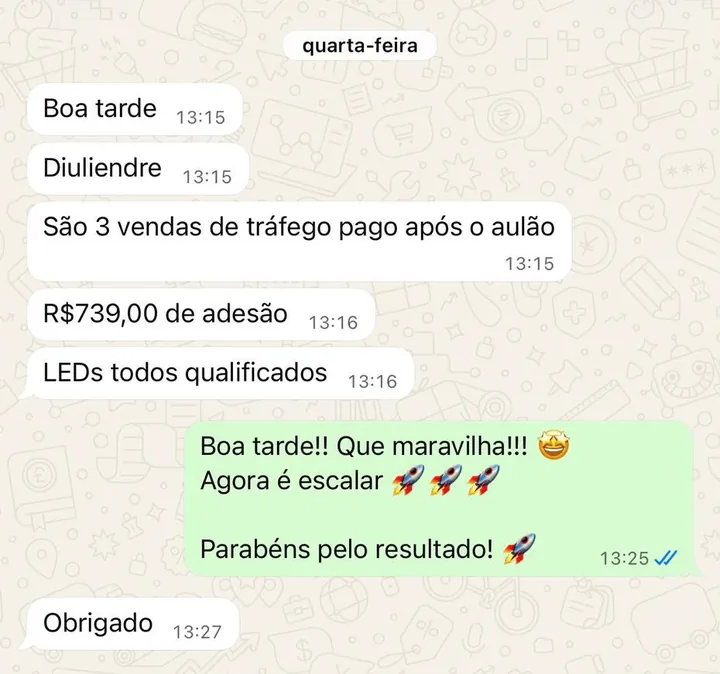 Print de WhatsApp: 3 vendas de tráfego pago após o aulão, R$ 739,00 de adesão, leads todos qualificados